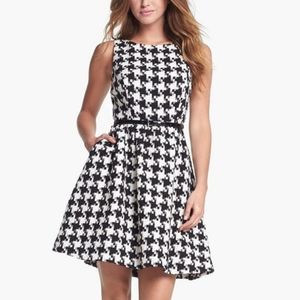 Jessica Simpson Houndstooth Flare Dress 12 NWOT